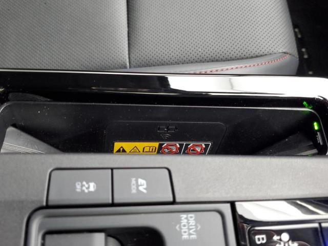 プリウス Ｚ　保証書／ディスプレイオーディオ＋ナビ／衝突安全装置／エアーシート　前席／全方位モニター／車線逸脱防止支援システム／シート　合皮／パーキングアシスト　バックガイド／電動バックドア　衝突被害軽減システム（50枚目）