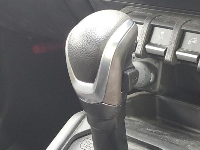 ジムニーシエラ ４ＷＤ　ＪＣ　保証書／デュアルカメラブレーキサポート（スズキ）／シートヒーター　前席／車線逸脱防止支援システム／ヘッドランプ　ＬＥＤ／ＥＢＤ付ＡＢＳ／横滑り防止装置／セーフティサポート（スズキ）　ＬＥＤヘッドランプ（13枚目）