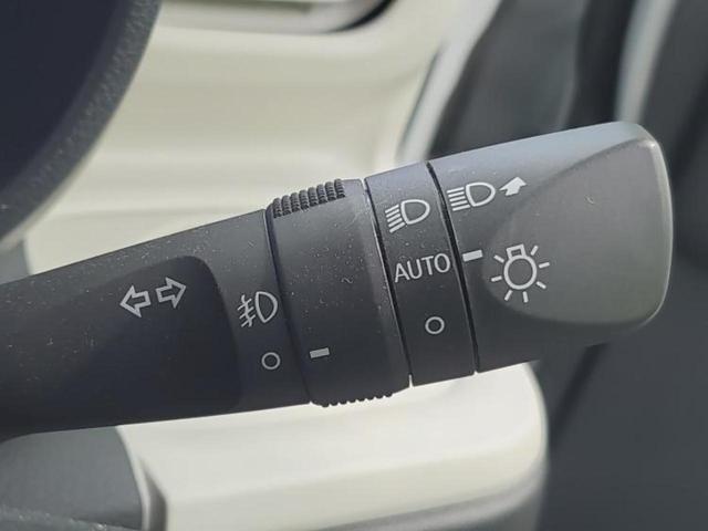 ムーヴキャンバス ストライプスＧターボ　保証書／純正　１０インチ　ナビ／スマートアシスト（トヨタ・ダイハツ）／両側電動スライドドア／シートヒーター　前席／パノラマモニター／車線逸脱防止支援システム　衝突被害軽減システム　全周囲カメラ　禁煙車（16枚目）