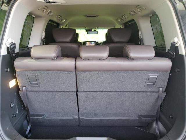 エルグランド ハイウェイスターＳアーバンクロム　新品タイヤ／保証書／純正　１０インチ　ＳＤナビ／エマージェンシーブレーキ／両側電動スライドドア／アラウンドビューモニター／車線逸脱防止支援システム／シート　ハーフレザー　衝突被害軽減システム　禁煙車（20枚目）