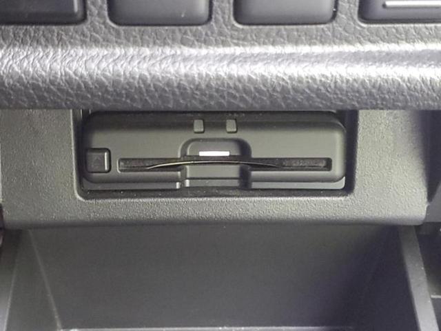 エルグランド ハイウェイスターＳアーバンクロム　新品タイヤ／保証書／純正　１０インチ　ＳＤナビ／エマージェンシーブレーキ／両側電動スライドドア／アラウンドビューモニター／車線逸脱防止支援システム／シート　ハーフレザー　衝突被害軽減システム　禁煙車（28枚目）