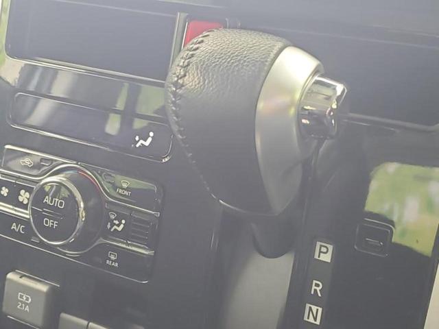 ルーミー カスタムＧ　保証書／純正　９インチ　ＳＤナビ／スマートアシスト（トヨタ・ダイハツ）／両側電動スライドドア／シートヒーター　前席／パノラミックビューモニター／車線逸脱防止支援システム　衝突被害軽減システム　禁煙車（18枚目）