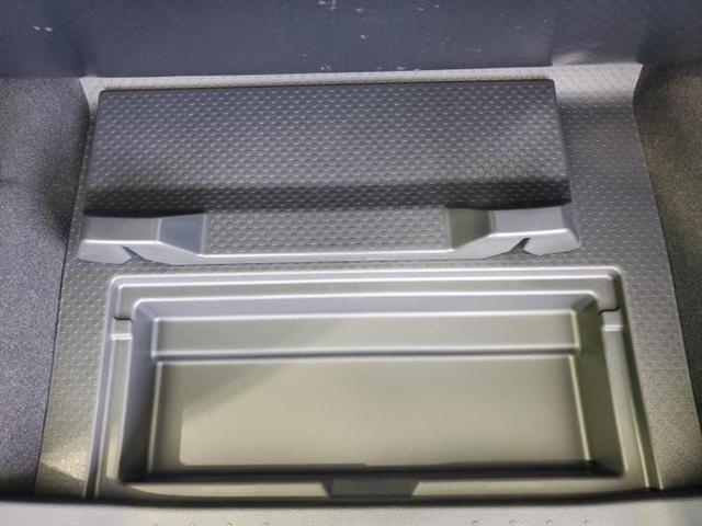 ルーミー カスタムＧ　保証書／純正　９インチ　ＳＤナビ／スマートアシスト（トヨタ・ダイハツ）／両側電動スライドドア／シートヒーター　前席／パノラミックビューモニター／車線逸脱防止支援システム　衝突被害軽減システム　禁煙車（23枚目）