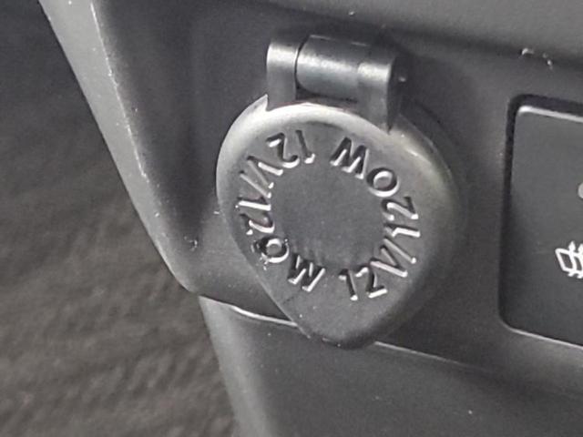 ルーミー カスタムＧ　保証書／純正　９インチ　ＳＤナビ／スマートアシスト（トヨタ・ダイハツ）／両側電動スライドドア／シートヒーター　前席／パノラミックビューモニター／車線逸脱防止支援システム　衝突被害軽減システム　禁煙車（41枚目）