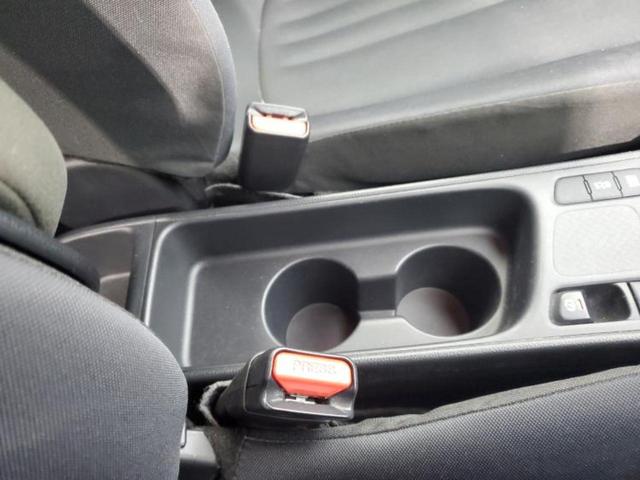 ヤリスクロス Ｘ　Ｂパッケージ　新品タイヤ／保証書／ディスプレイオーディオ＋ナビ／Ｂｌｕｅｔｏｏｔｈ接続／ＥＴＣ２．０／ＥＢＤ付ＡＢＳ／エアバッグ　運転席／エアバッグ　助手席／パワーウインドウ／エンジンスタートボタン　ワンオーナー（34枚目）