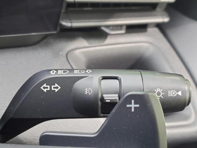 セレナ ＸＶ　新品タイヤ／純正　９インチ　メモリーナビ／エマージェンシーブレーキ／両側電動スライドドア／車線逸脱防止支援システム／プロパイロット／ドライブレコーダー　純正／ヘッドランプ　ＬＥＤ／ＵＳＢジャック（16枚目）