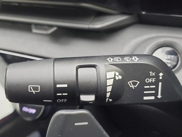 セレナ ＸＶ　新品タイヤ／純正　９インチ　メモリーナビ／エマージェンシーブレーキ／両側電動スライドドア／車線逸脱防止支援システム／プロパイロット／ドライブレコーダー　純正／ヘッドランプ　ＬＥＤ／ＵＳＢジャック（17枚目）