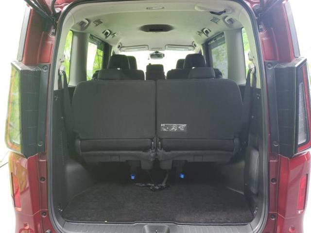 セレナ ＸＶ　新品タイヤ／純正　９インチ　メモリーナビ／エマージェンシーブレーキ／両側電動スライドドア／車線逸脱防止支援システム／プロパイロット／ドライブレコーダー　純正／ヘッドランプ　ＬＥＤ／ＵＳＢジャック（20枚目）