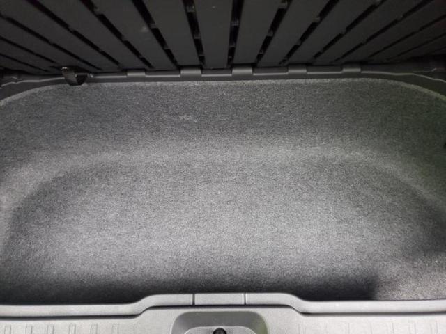 セレナ ＸＶ　新品タイヤ／純正　９インチ　メモリーナビ／エマージェンシーブレーキ／両側電動スライドドア／車線逸脱防止支援システム／プロパイロット／ドライブレコーダー　純正／ヘッドランプ　ＬＥＤ／ＵＳＢジャック（26枚目）