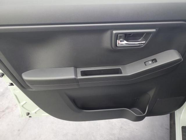 タフト Ｇダーククロムベンチャー　ガラスルーフ／社外　メモリーナビ／スマートアシスト（トヨタ・ダイハツ）／シートヒーター　前席／パノラマモニター／車線逸脱防止支援システム／ヘッドランプ　ＬＥＤ／ＵＳＢジャック　衝突被害軽減システム（21枚目）