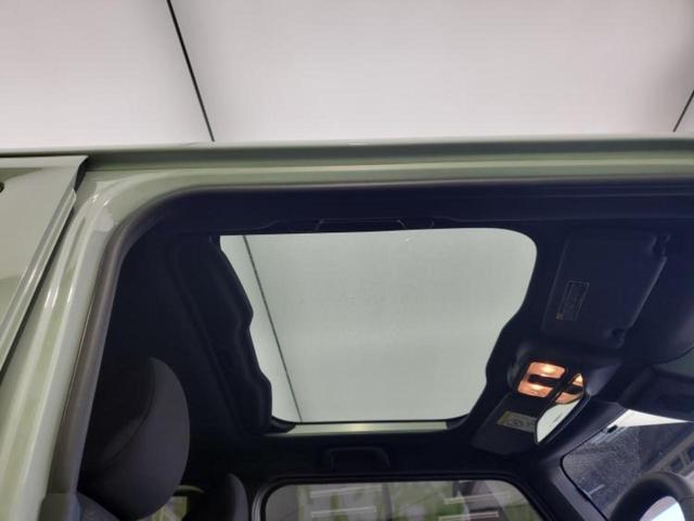 タフト Ｇダーククロムベンチャー　ガラスルーフ／社外　メモリーナビ／スマートアシスト（トヨタ・ダイハツ）／シートヒーター　前席／パノラマモニター／車線逸脱防止支援システム／ヘッドランプ　ＬＥＤ／ＵＳＢジャック　衝突被害軽減システム（29枚目）