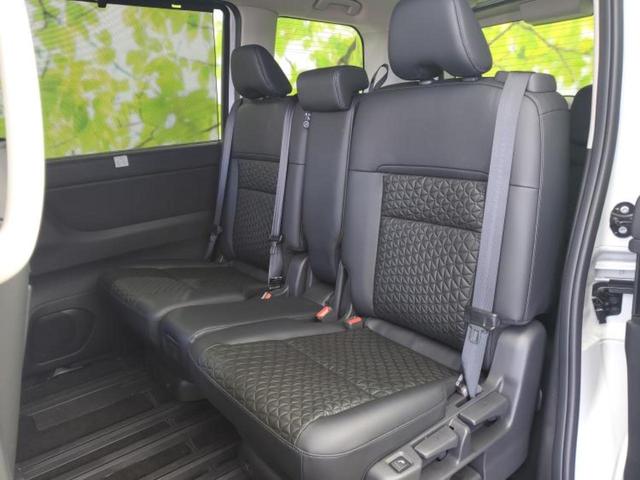 セレナ ｅパワーハイウェイスターＶ　純正　１２．３インチ　メモリーナビ／フリップダウンモニター　純正　１１インチ／インテリジェントルームミラー／エマージェンシーブレーキ／両側電動スライドドア／シートヒーター　前席　衝突被害軽減システム（8枚目）