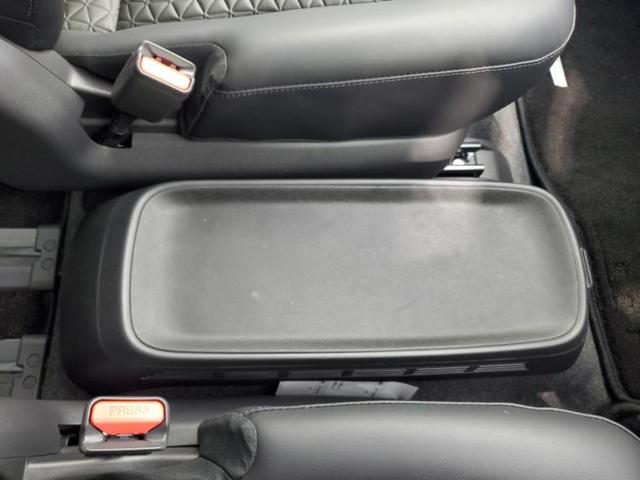 セレナ ｅパワーハイウェイスターＶ　純正　１２．３インチ　メモリーナビ／フリップダウンモニター　純正　１１インチ／インテリジェントルームミラー／エマージェンシーブレーキ／両側電動スライドドア／シートヒーター　前席　衝突被害軽減システム（36枚目）