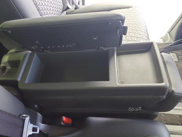 セレナ ｅパワーハイウェイスターＶ　純正　１２．３インチ　メモリーナビ／フリップダウンモニター　純正　１１インチ／インテリジェントルームミラー／エマージェンシーブレーキ／両側電動スライドドア／シートヒーター　前席　衝突被害軽減システム（52枚目）