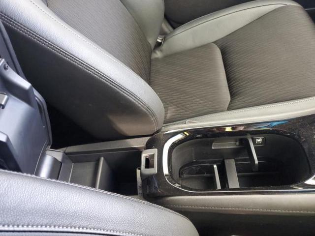 ヴェゼル ハイブリッドZ・ホンダセンシング 保証書/純正 8インチ SDナビ/ホンダセンシング/シートヒーター 前席/車線逸脱防止支援システム/シート ハーフレザー/ドライブレコーダー 純正/ヘッドランプ LED/Bluetooth接続 禁煙車(33枚目)