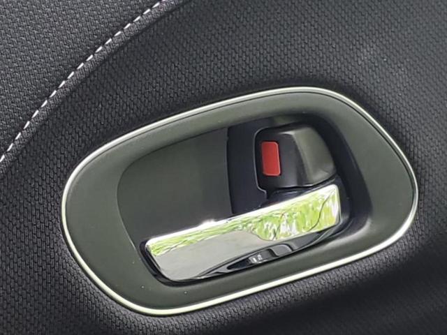 ヴェゼル ハイブリッドZ・ホンダセンシング 保証書/純正 8インチ SDナビ/ホンダセンシング/シートヒーター 前席/車線逸脱防止支援システム/シート ハーフレザー/ドライブレコーダー 純正/ヘッドランプ LED/Bluetooth接続 禁煙車(44枚目)
