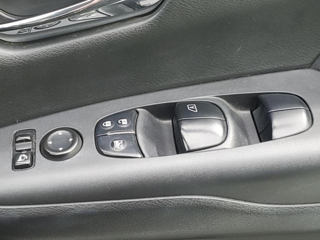 セレナ ハイウェイスター　新品タイヤ／保証書／社外　ＳＤナビ／エマージェンシーブレーキ／両側電動スライドドア／ドライブレコーダー　前後／ヘッドランプ　ＬＥＤ／ＵＳＢジャック／Ｂｌｕｅｔｏｏｔｈ接続／ＥＢＤ付ＡＢＳ　バックカメラ（40枚目）