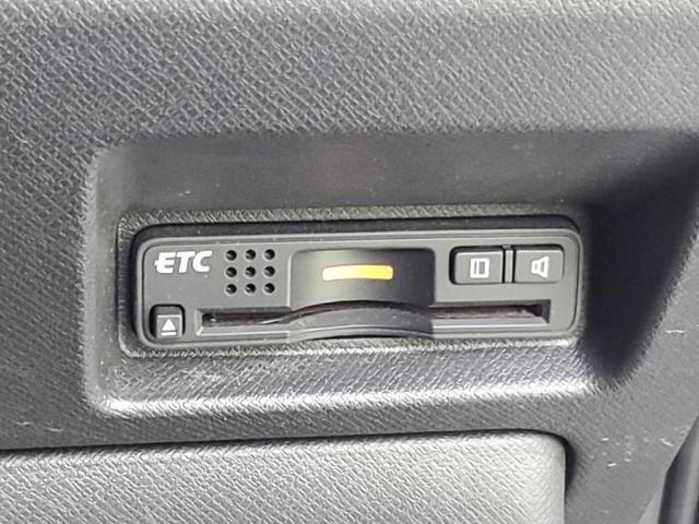 ステップワゴンスパーダ スパーダZインターナビセレクション 保証書/純正 HDDナビ/フリップダウンモニター 純正 9インチ/両側電動スライドドア/ドライブレコーダー 前後/ヘッドランプ HID/USBジャック/ETC/EBD付ABS/横滑り防止装置 禁煙車(27枚目)