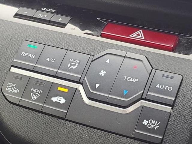 ステップワゴンスパーダ スパーダZインターナビセレクション 保証書/純正 HDDナビ/フリップダウンモニター 純正 9インチ/両側電動スライドドア/ドライブレコーダー 前後/ヘッドランプ HID/USBジャック/ETC/EBD付ABS/横滑り防止装置 禁煙車(30枚目)