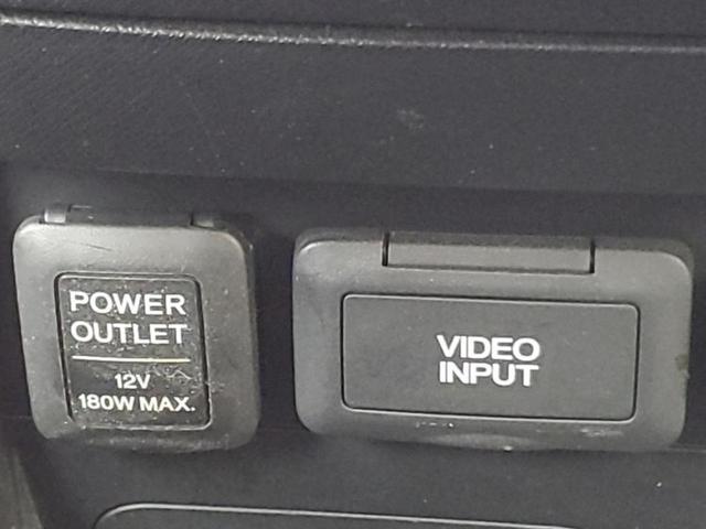 ステップワゴンスパーダ スパーダZインターナビセレクション 保証書/純正 HDDナビ/フリップダウンモニター 純正 9インチ/両側電動スライドドア/ドライブレコーダー 前後/ヘッドランプ HID/USBジャック/ETC/EBD付ABS/横滑り防止装置 禁煙車(40枚目)