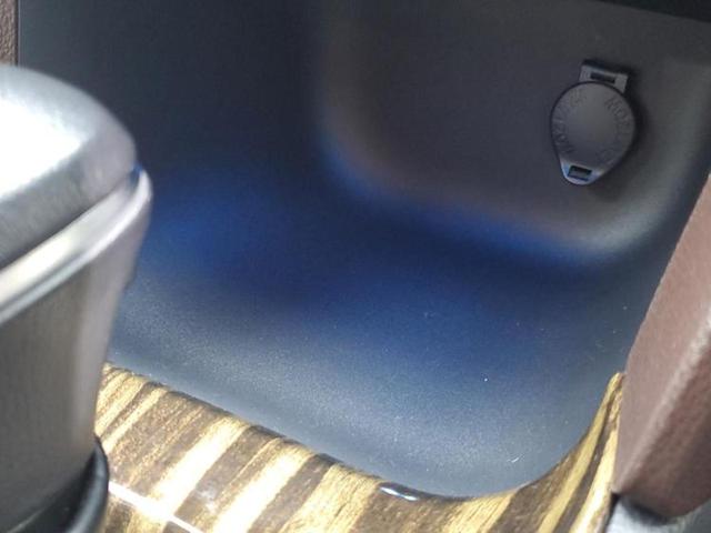 ヤリスクロス ハイブリッドＺ　モデリスタエアロ／保証書／ディスプレイオーディオ＋ナビ８インチ／トヨタセーフティセンス／シートヒーター　前席／パノラミックビューモニター／車線逸脱防止支援システム／登録済　衝突被害軽減システム　禁煙車（36枚目）