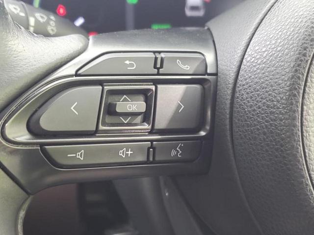 ヤリスクロス ハイブリッドＺ　モデリスタエアロ／保証書／ディスプレイオーディオ＋ナビ８インチ／トヨタセーフティセンス／シートヒーター　前席／パノラミックビューモニター／車線逸脱防止支援システム／登録済　衝突被害軽減システム　禁煙車（40枚目）