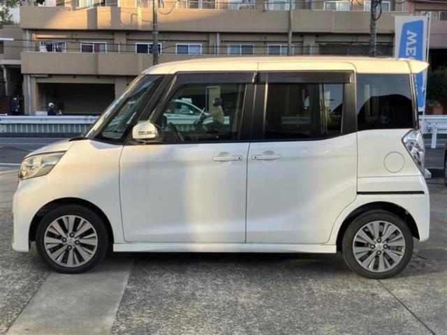 デイズルークス ライダー・ターボ　純正　ＳＤナビ／両側電動スライドドア／アラウンドビューモニター／ドライブレコーダー　社外／ヘッドランプ　ＨＩＤ／ＥＴＣ／ＥＢＤ付ＡＢＳ／横滑り防止装置／アイドリングストップ／フロントモニター　ターボ（2枚目）