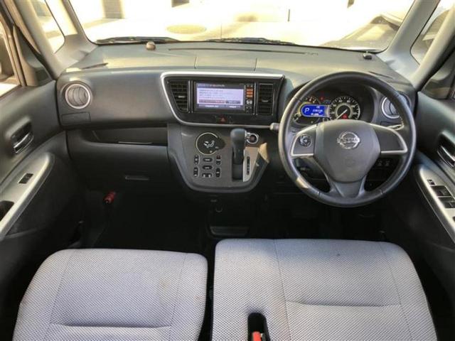 デイズルークス ライダー・ターボ　純正　ＳＤナビ／両側電動スライドドア／アラウンドビューモニター／ドライブレコーダー　社外／ヘッドランプ　ＨＩＤ／ＥＴＣ／ＥＢＤ付ＡＢＳ／横滑り防止装置／アイドリングストップ／フロントモニター　ターボ（7枚目）