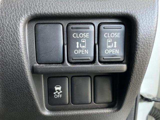 デイズルークス ライダー・ターボ　純正　ＳＤナビ／両側電動スライドドア／アラウンドビューモニター／ドライブレコーダー　社外／ヘッドランプ　ＨＩＤ／ＥＴＣ／ＥＢＤ付ＡＢＳ／横滑り防止装置／アイドリングストップ／フロントモニター　ターボ（13枚目）