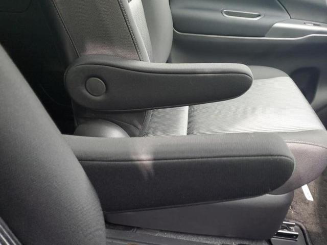 セレナ ハイウェイスターV 保証書/純正 10インチ メモリーナビ/フリップダウンモニター 純正 11インチ/インテリジェントルームミラー/エマージェンシーブレーキ/両側電動スライドドア/アラウンドビューモニター 全周囲カメラ(32枚目)