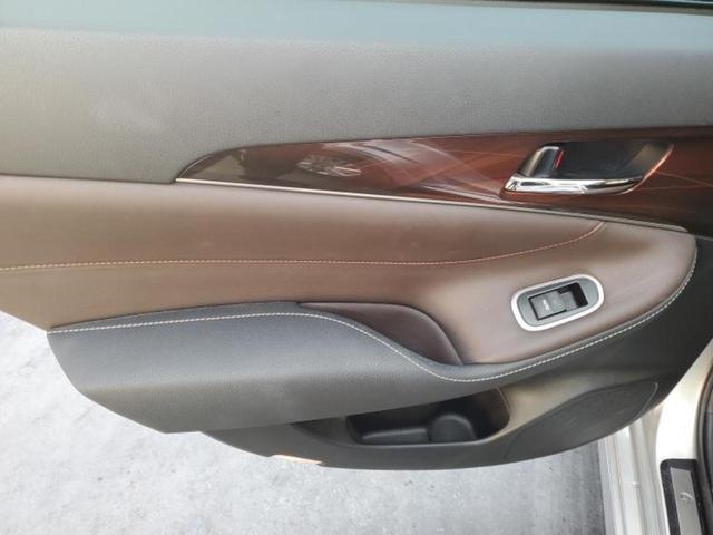 クラウンハイブリッド ハイブリッドロイヤルサルーン 保証書/純正 SDナビ/衝突安全装置/シートヒーター 前席/ヘッドランプ HID/Bluetooth接続/ETC/EBD付ABS/横滑り防止装置/アイドリングストップ/クルーズコントロール 電動シート(22枚目)