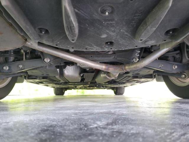 クラウンハイブリッド ハイブリッドロイヤルサルーン 保証書/純正 SDナビ/衝突安全装置/シートヒーター 前席/ヘッドランプ HID/Bluetooth接続/ETC/EBD付ABS/横滑り防止装置/アイドリングストップ/クルーズコントロール 電動シート(44枚目)