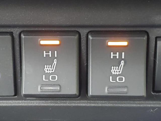 カローラクロス ハイブリッドＺ　保証書／純正　ＳＤナビ／トヨタセーフティセンス／シートヒーター　前席／パノラミックビューモニター／車線逸脱防止支援システム／シート　ハーフレザー／電動バックドア／ヘッドランプ　ＬＥＤ　全周囲カメラ（31枚目）