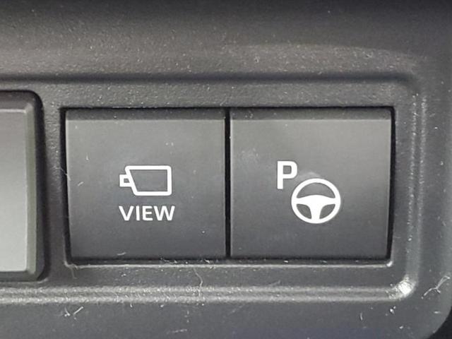 カローラクロス ハイブリッドＺ　保証書／純正　ＳＤナビ／トヨタセーフティセンス／シートヒーター　前席／パノラミックビューモニター／車線逸脱防止支援システム／シート　ハーフレザー／電動バックドア／ヘッドランプ　ＬＥＤ　全周囲カメラ（32枚目）