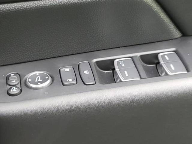 ステップワゴン スパーダ　保証書／純正　９インチ　ＳＤナビ／フリップダウンモニター　純正　１５．６インチ／ホンダセンシング／両側電動スライドドア／シートヒーター　前席／車線逸脱防止支援システム／シート　ハーフレザー　禁煙車（44枚目）