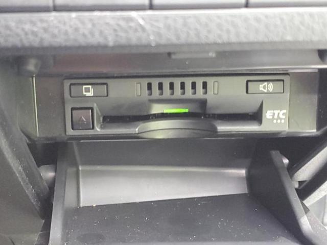 カムリ Ｇレザーパッケージ　新品タイヤ／保証書／ディスプレイオーディオ＋ナビ８インチ／トヨタセーフティセンス／シートヒーター　前席／車線逸脱防止支援システム／シート　合皮／ドライブレコーダー　社外　衝突被害軽減システム　禁煙車（24枚目）