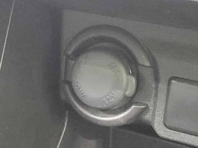 スイフト ハイブリッドＭＸ　保証書／純正　９インチ　メモリーナビ／セーフティサポート（スズキ）／シートヒーター／全方位モニター／車線逸脱防止支援システム／ヘッドランプ　ＬＥＤ／Ｂｌｕｅｔｏｏｔｈ接続／ＥＢＤ付ＡＢＳ　全周囲カメラ（39枚目）