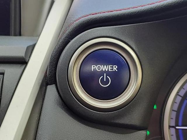 ＮＸ ４ＷＤ　ＮＸ３００ｈ　Ｆスポーツ　サンルーフ／保証書／純正　ＳＤナビ／プリクラッシュセーフティ／シートヒーター　前席／パノラミックビューモニター／車線逸脱防止支援システム／シート　フルレザー／ヘッドランプ　ＬＥＤ／ＵＳＢジャック（27枚目）