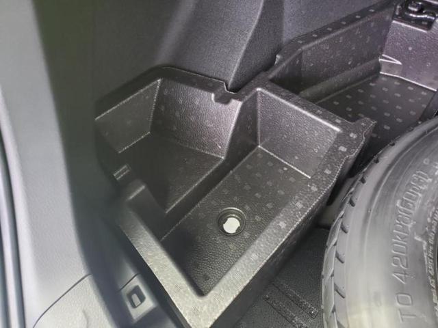 Ｃ－ＨＲ Ｓ　ＧＲスポーツ　新品タイヤ／保証書／ディスプレイオーディオ８インチ／トヨタセーフティセンス／シートヒーター　前席／パノラミックビューモニター／車線逸脱防止支援システム／シート　ハーフレザー　衝突被害軽減システム（24枚目）