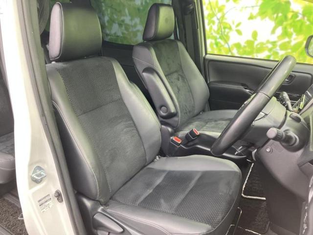 ヴォクシー ＺＳキラメキ３　新品タイヤ／純正エアロ／保証書／純正　９インチ　ＳＤナビ／トヨタセーフティセンス／両側電動スライドドア／車線逸脱防止支援システム／シート　ハーフレザー／ドライブレコーダー　前後　衝突被害軽減システム（4枚目）