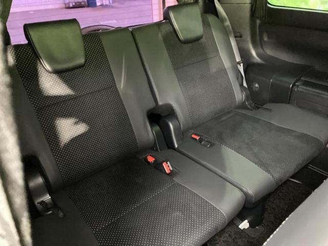 ヴォクシー ＺＳキラメキ３　新品タイヤ／純正エアロ／保証書／純正　９インチ　ＳＤナビ／トヨタセーフティセンス／両側電動スライドドア／車線逸脱防止支援システム／シート　ハーフレザー／ドライブレコーダー　前後　衝突被害軽減システム（6枚目）