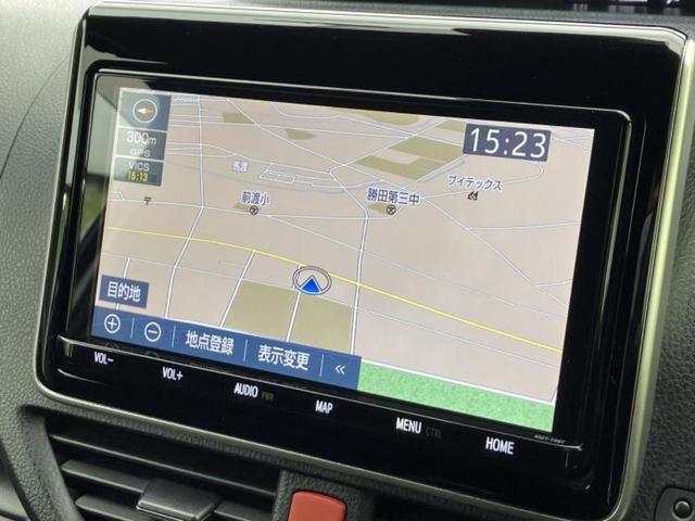 ヴォクシー ＺＳキラメキ３　新品タイヤ／純正エアロ／保証書／純正　９インチ　ＳＤナビ／トヨタセーフティセンス／両側電動スライドドア／車線逸脱防止支援システム／シート　ハーフレザー／ドライブレコーダー　前後　衝突被害軽減システム（10枚目）