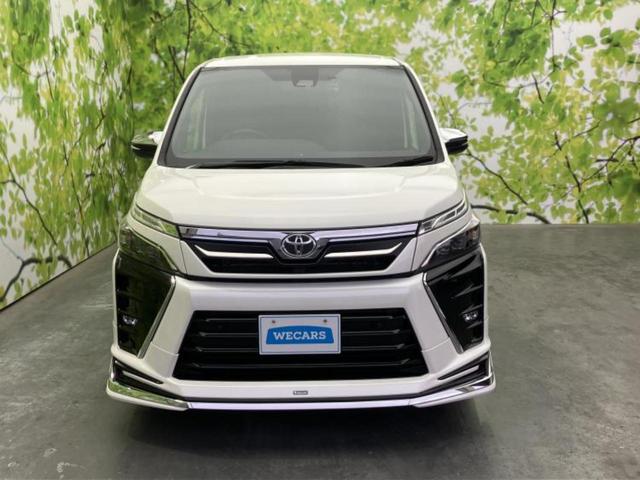 ヴォクシー ＺＳキラメキ３　新品タイヤ／純正エアロ／保証書／純正　９インチ　ＳＤナビ／トヨタセーフティセンス／両側電動スライドドア／車線逸脱防止支援システム／シート　ハーフレザー／ドライブレコーダー　前後　衝突被害軽減システム（46枚目）