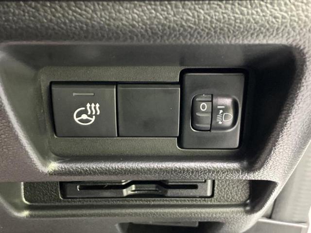 スペーシアカスタム ハイブリッドＸＳターボ　保証書／純正　９インチ　ＳＤナビ／デュアルカメラブレーキサポート（スズキ）／両側電動スライドドア／シートヒーター／全方位モニター用カメラ／車線逸脱防止支援システム／シート　ハーフレザー　全周囲カメラ（28枚目）