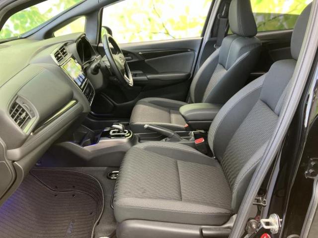 フィットハイブリッド ハイブリッド・Ｓホンダセンシング　保証書／純正　８インチ　ナビ／ホンダセンシング／車線逸脱防止支援システム／ヘッドランプ　ＬＥＤ／ＵＳＢジャック／Ｂｌｕｅｔｏｏｔｈ接続／ＥＴＣ／ＥＢＤ付ＡＢＳ／横滑り防止装置／アイドリングストップ（6枚目）