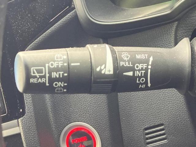 フィットハイブリッド ハイブリッド・Ｓホンダセンシング　保証書／純正　８インチ　ナビ／ホンダセンシング／車線逸脱防止支援システム／ヘッドランプ　ＬＥＤ／ＵＳＢジャック／Ｂｌｕｅｔｏｏｔｈ接続／ＥＴＣ／ＥＢＤ付ＡＢＳ／横滑り防止装置／アイドリングストップ（18枚目）