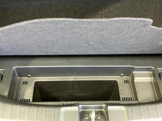 フィットハイブリッド ハイブリッド・Ｓホンダセンシング　保証書／純正　８インチ　ナビ／ホンダセンシング／車線逸脱防止支援システム／ヘッドランプ　ＬＥＤ／ＵＳＢジャック／Ｂｌｕｅｔｏｏｔｈ接続／ＥＴＣ／ＥＢＤ付ＡＢＳ／横滑り防止装置／アイドリングストップ（24枚目）