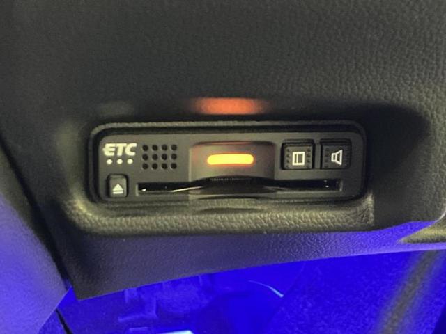 フィットハイブリッド ハイブリッド・Ｓホンダセンシング　保証書／純正　８インチ　ナビ／ホンダセンシング／車線逸脱防止支援システム／ヘッドランプ　ＬＥＤ／ＵＳＢジャック／Ｂｌｕｅｔｏｏｔｈ接続／ＥＴＣ／ＥＢＤ付ＡＢＳ／横滑り防止装置／アイドリングストップ（26枚目）