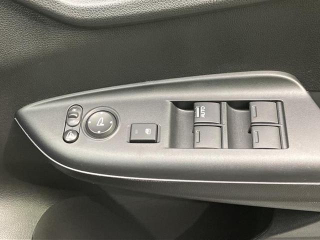 フィットハイブリッド ハイブリッド・Ｓホンダセンシング　保証書／純正　８インチ　ナビ／ホンダセンシング／車線逸脱防止支援システム／ヘッドランプ　ＬＥＤ／ＵＳＢジャック／Ｂｌｕｅｔｏｏｔｈ接続／ＥＴＣ／ＥＢＤ付ＡＢＳ／横滑り防止装置／アイドリングストップ（40枚目）