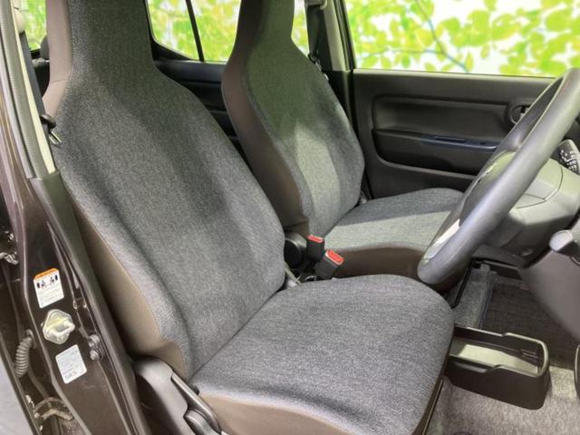 アルト ハイブリッドＸ　保証書／ディスプレイオーディオ／衝突安全装置／シートヒーター　前席／全方位モニター用カメラ／車線逸脱防止支援システム／ドライブレコーダー　前後／ヘッドランプ　ＬＥＤ／ＵＳＢジャック　全周囲カメラ（4枚目）